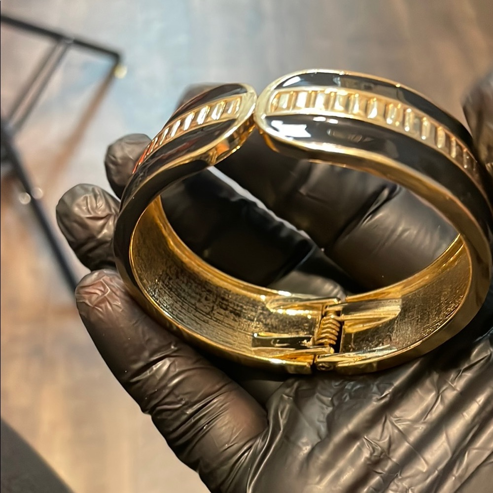 Elegant Gold Cufflinks